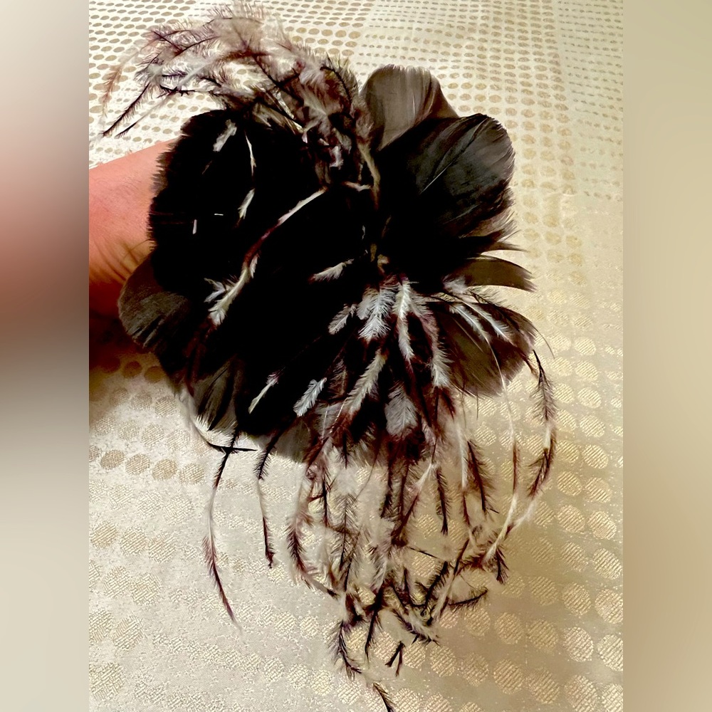 Anne Crimmins Feather Brooch Fascinator Pin